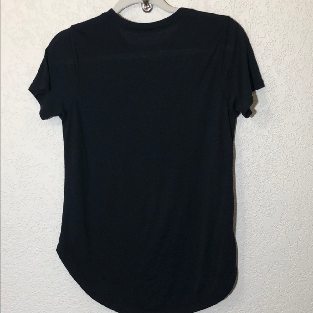 ModernLux Graphic T Sm Blk “ girls run the world” - Picture 2 of 4
